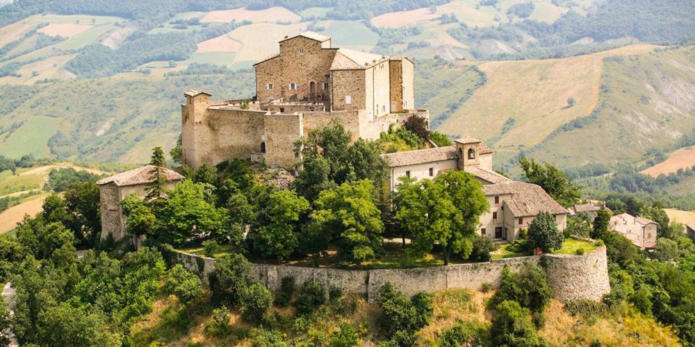 Parco Di Montebello Quattro Castella Екстериор снимка